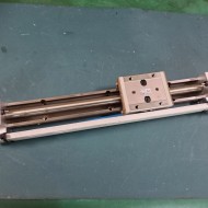 SMC RODLESS CYLINDER MXY12-200B (중고) 로드레스 실린더