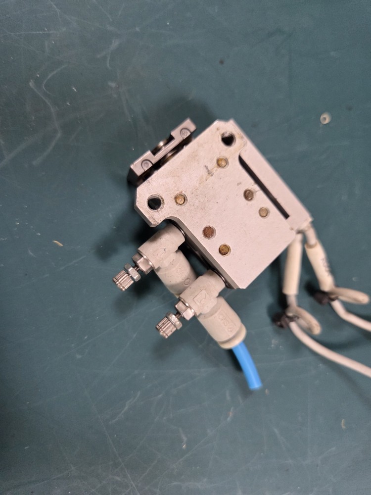 SMC CHUCK CYLINDER MXJ6-10 (중고) 척실린더