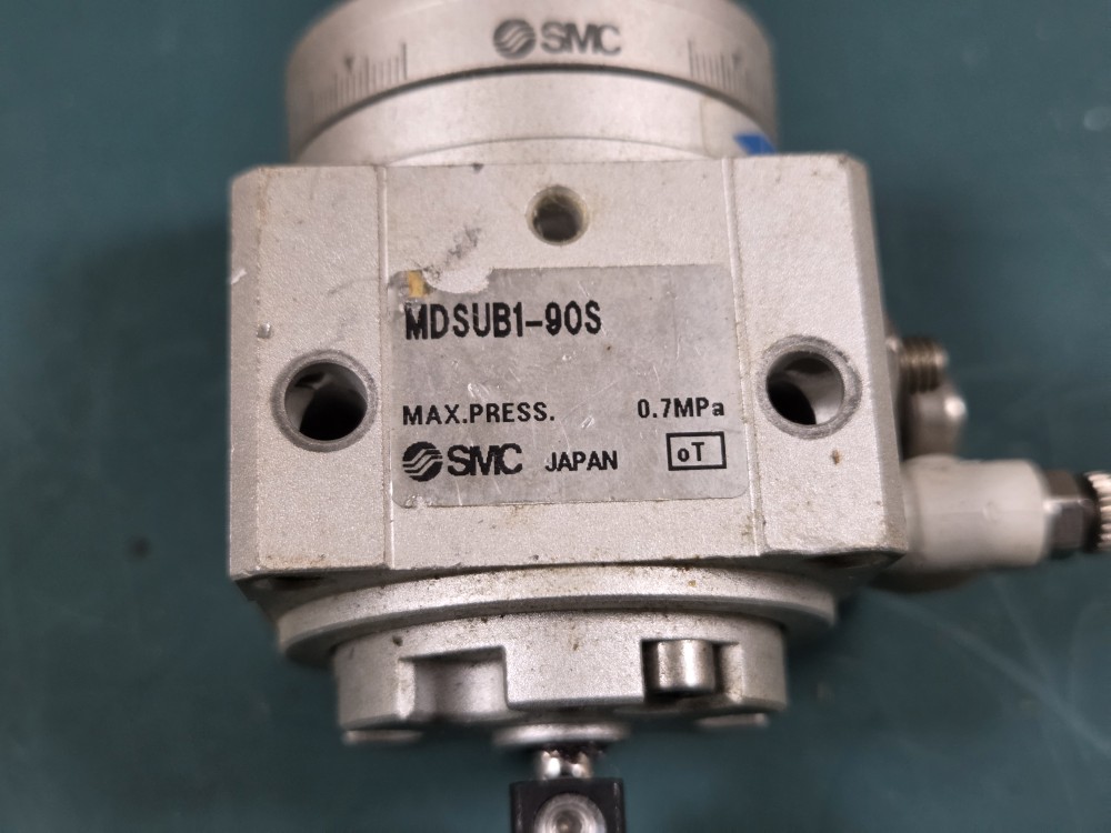 SMC ROTRY CYLINDER MDSUB1-90S (중고) 회전실린더