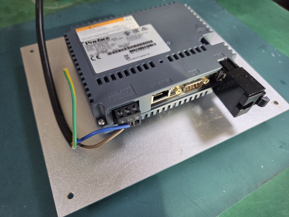 Pro-face 터치스크린 GP-4301TM(PFXGM4301TAD)