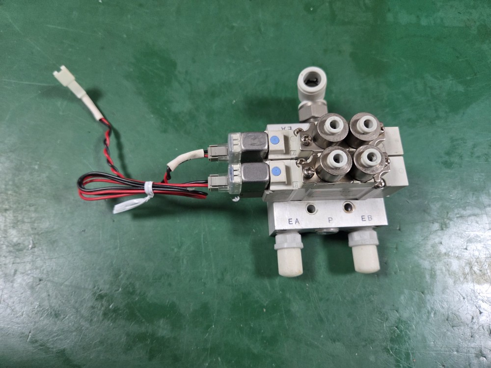 SMC SOLENOID VALVE SY5120-5LZ-C4 (중고) 솔레노이드 밸브