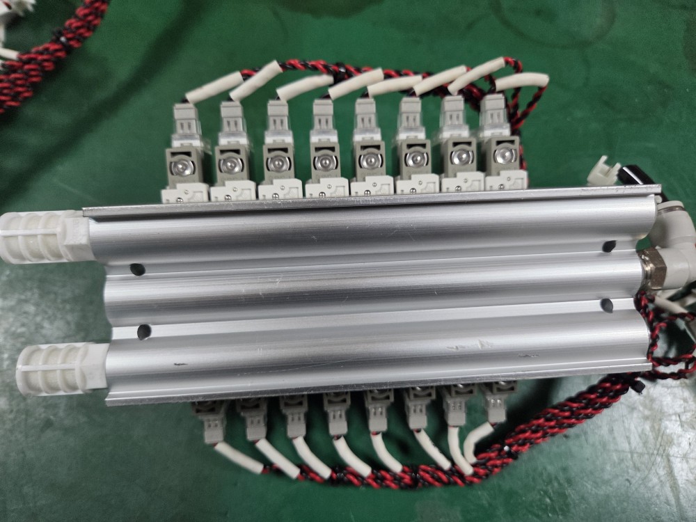 SMC SOLENOID VALVE SY5220-5LZ-C4(8EA-중고) 솔레노이드 밸브