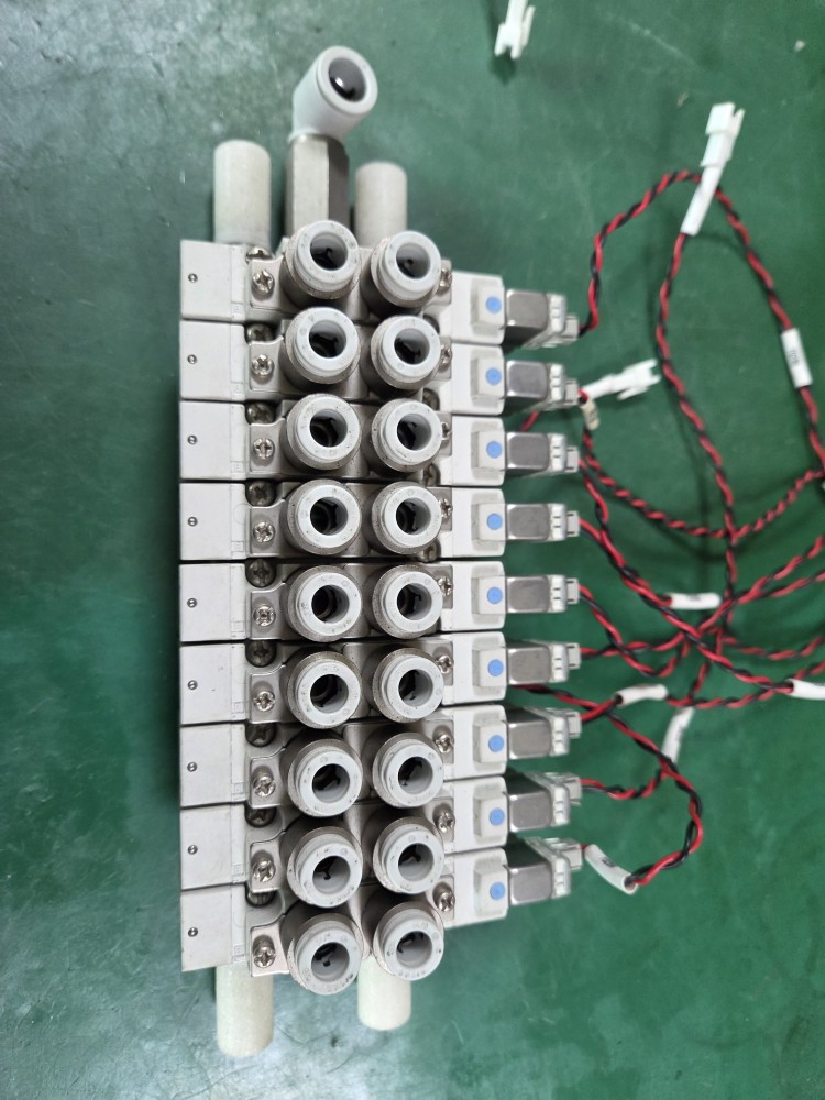 SMC SOLENOID VALVE SY7120-5LZ-C8 (9EA-중고) 솔레노이드 밸브