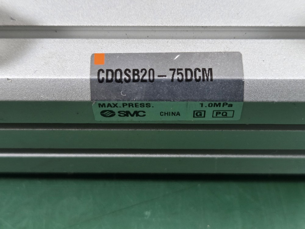 SMC AIR CYLINDER CDQSB20-75DCM (중고) 에어 실린더