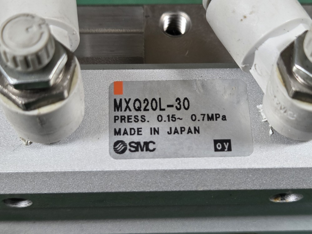 SMC SLIDE CYLINDER MXQ20L-30 (중고) 슬라이드 실린더