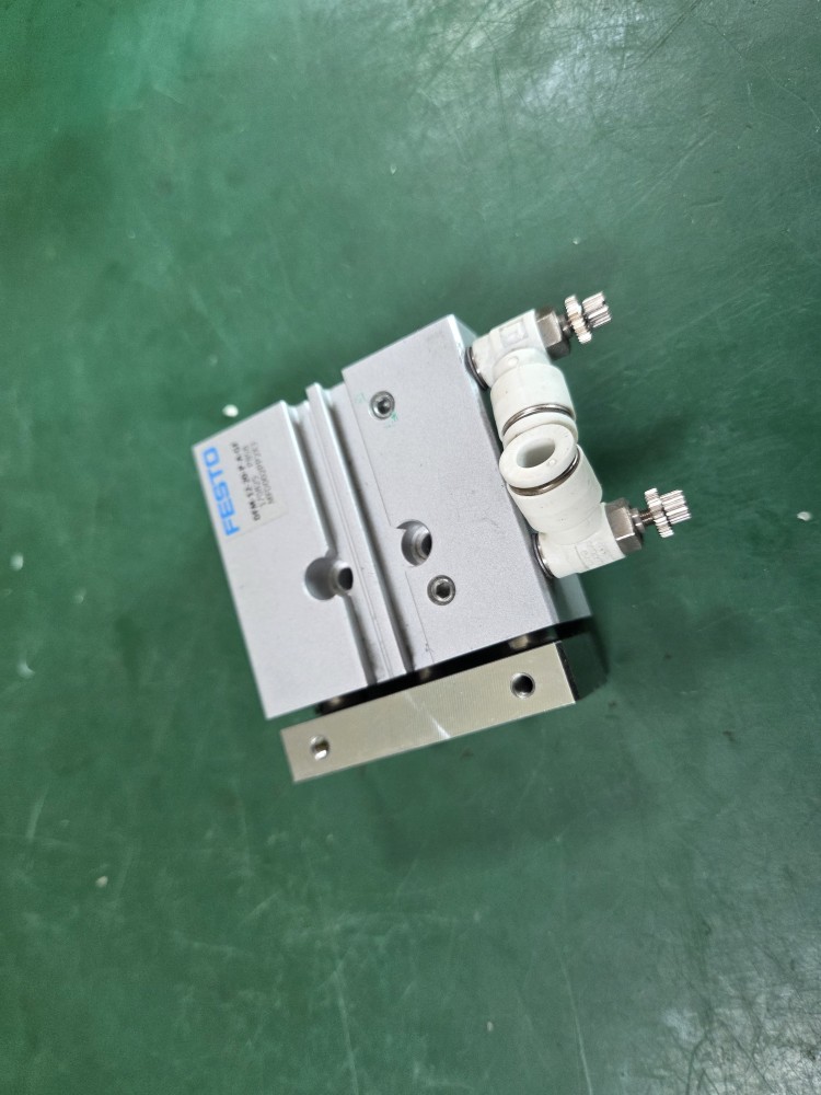 FESTO CYLINDER DFM-12-20-P-A-GF (중고)