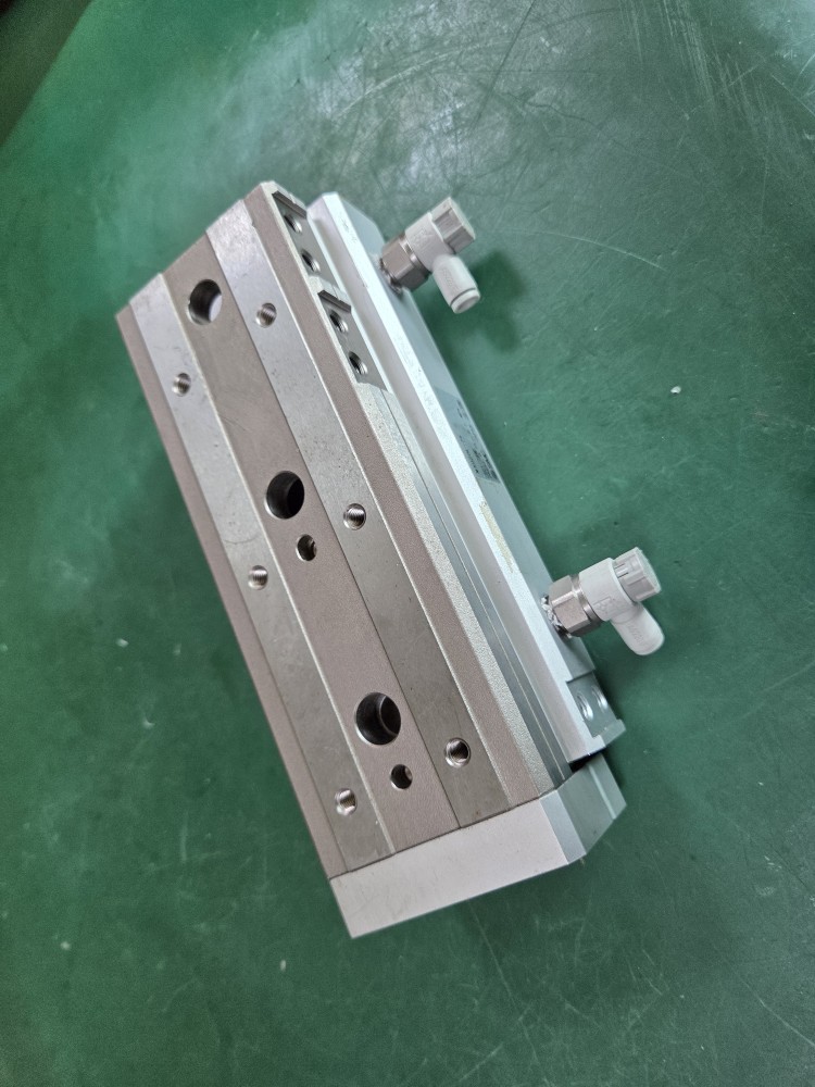 SMC SLIDE CYLINDER MXQ20L-75 (중고)