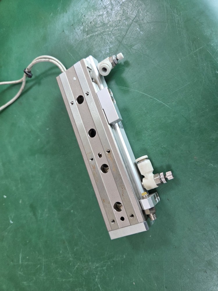 SMC GUIDE CYLINDER MXQ8L-75AS (중고)