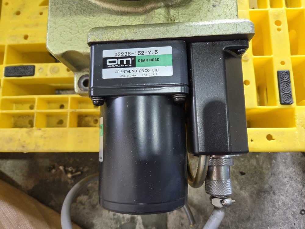 YUKIWA INDEX MOTOR DEF200(5IK40GN-S) (중고) 인덱스 테이블