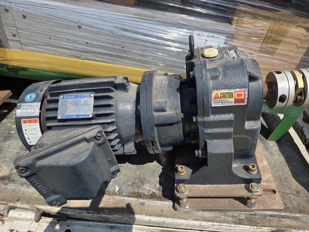 HYOSUNG INDUCTION MOTOR EF-F-90L 1.5KW (중고)