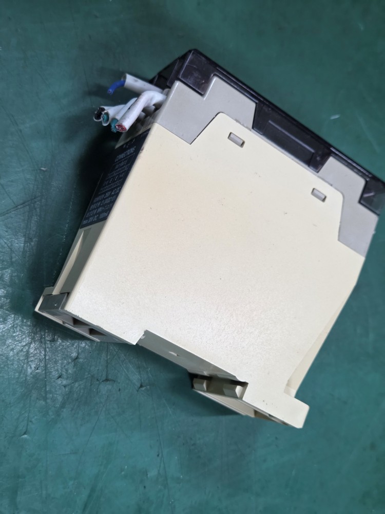 SUNX BARRIER CONTROLLER BR-C7 (중고)