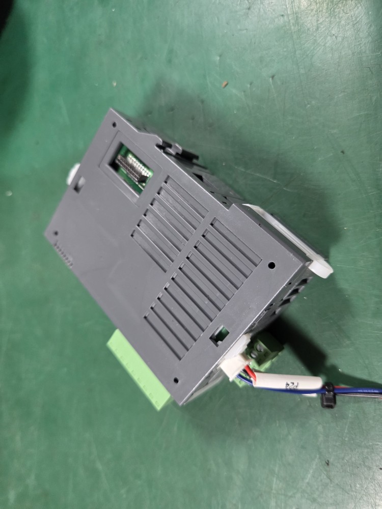 LS PLC XBM-DR16S (중고)