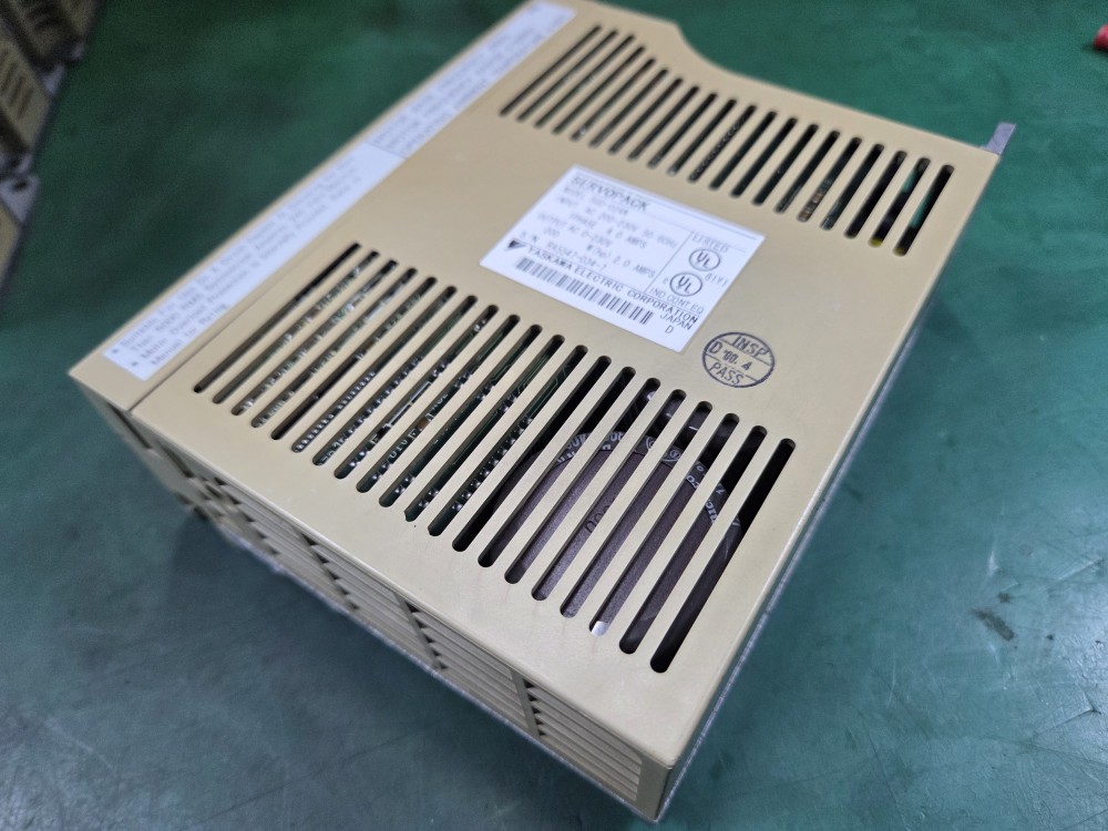 YASKAWA SERVOPACK SGD-02AN (200W-중고) 야스까와 서보팩