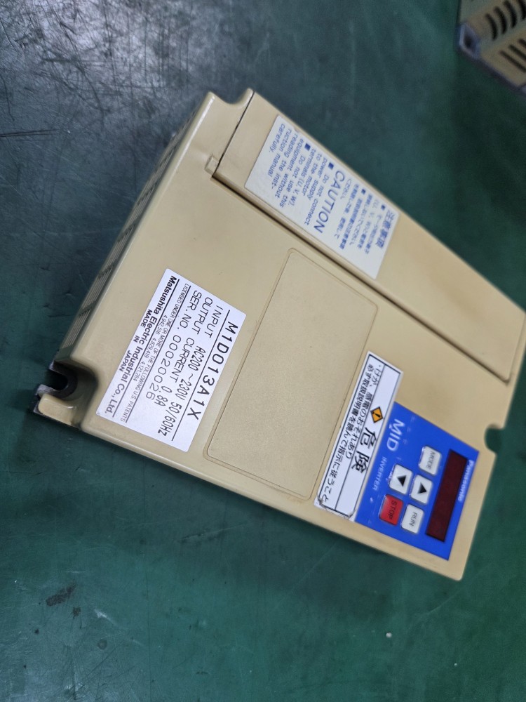 INVERTER M1D013A1X (중고) 인버터