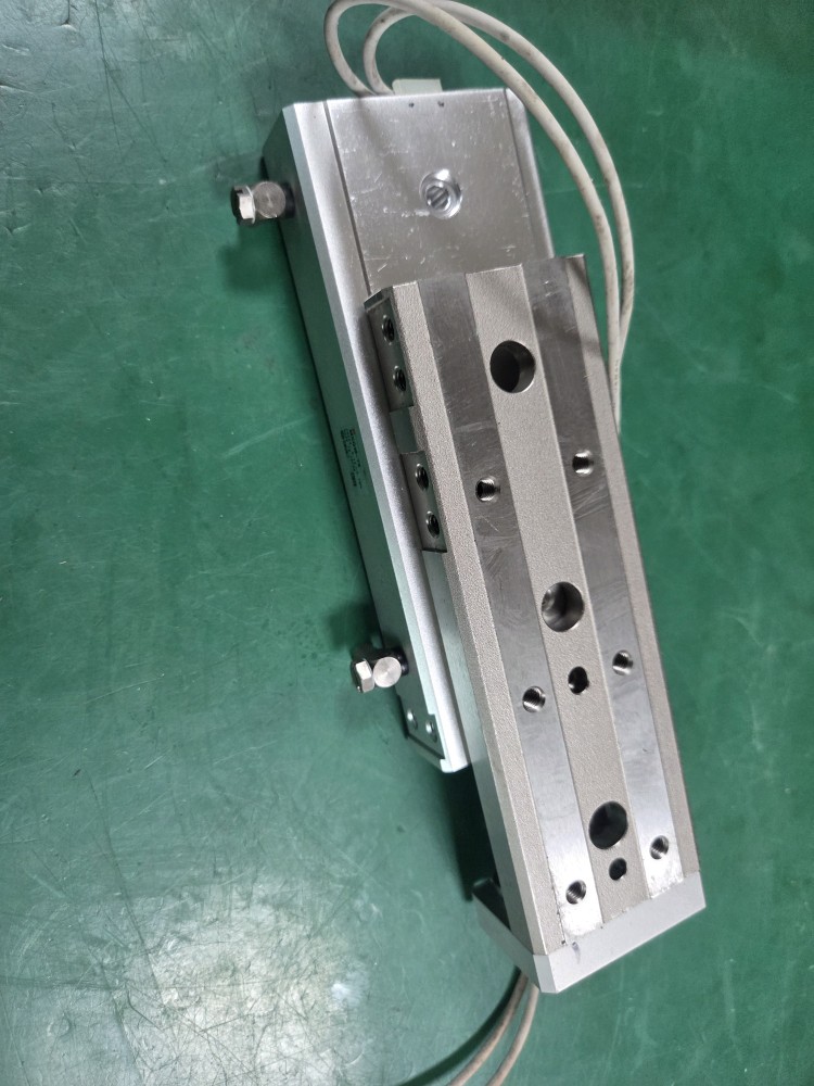 SMC AIR CYLINDER MXQ16-75 (중고)