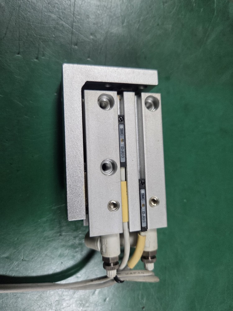 SMC CYLINDER MXH10-30 (중고)