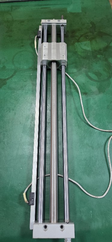 SMC RODLESS CYLINDER CDY1S15H-450B (중고)