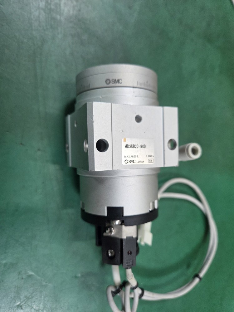 SMC ROTRY CYLINDER MDSUB20-90D (중고) 회전 실린더