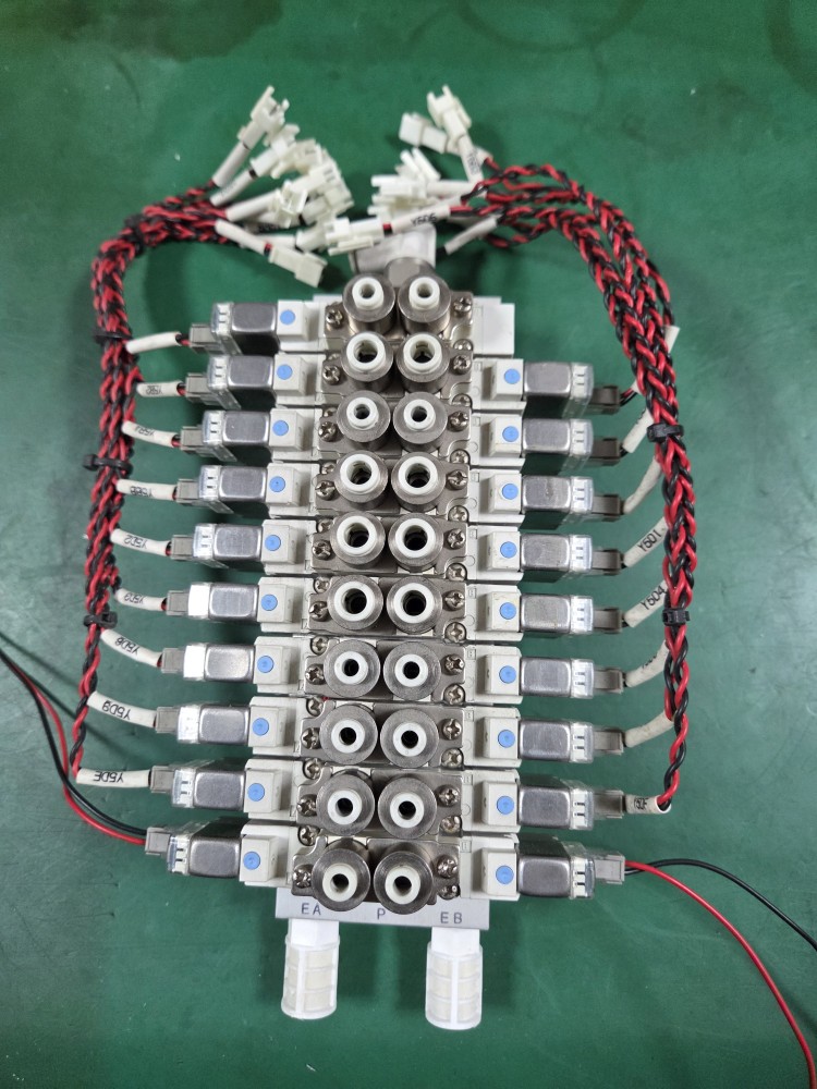 SMC SOLENOID VALVE SY5220-5LZ-C4, C6 + SY5120-5LZ-C4 (10EA-중고)