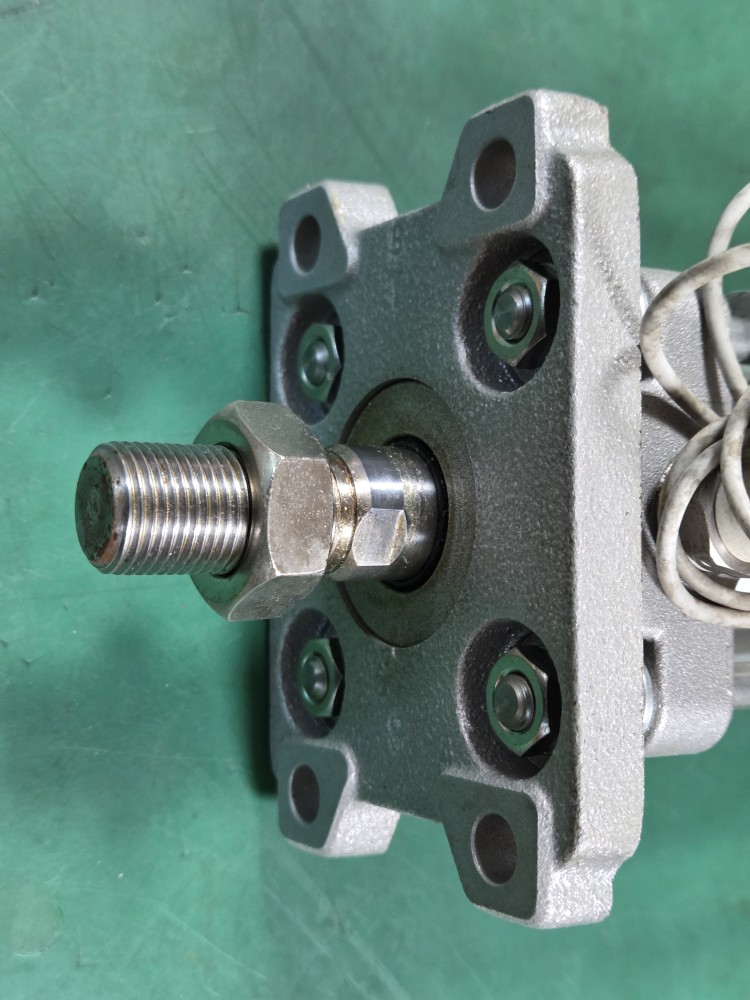 SMC AIR CYLINDER CDA2B50-150 (중고)