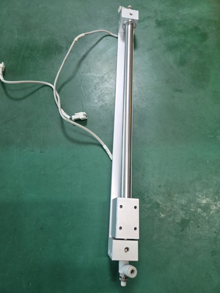 SMC RODLESS CYLINDER CY1R10H-250 (중고) 로드레스 실린더