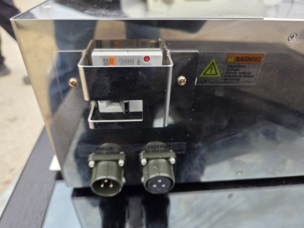 VOLTAGE SAG PROTECTOR VSP-1230S (미사용중고)