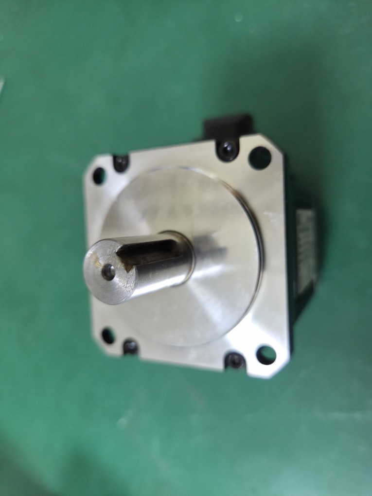 LS XMOTION SERVO MOTOR APMC-FBL02AMK-EV02 (중고)