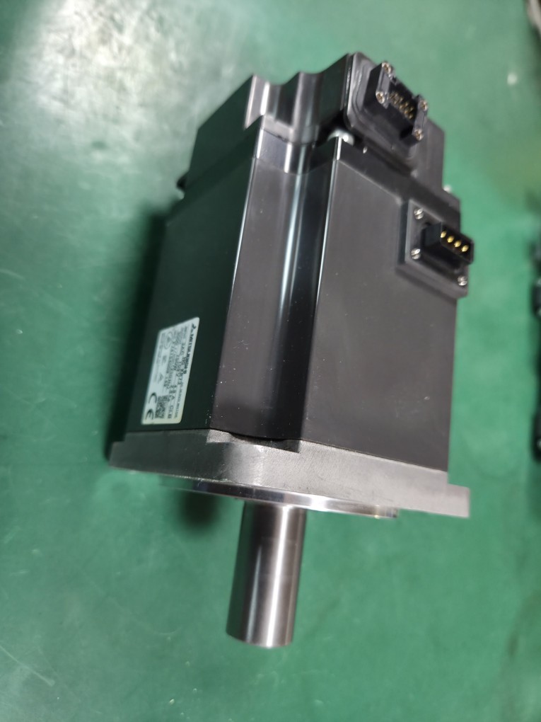 HG-KR73 (중고) MITSUBISHI SERVO MOTOR