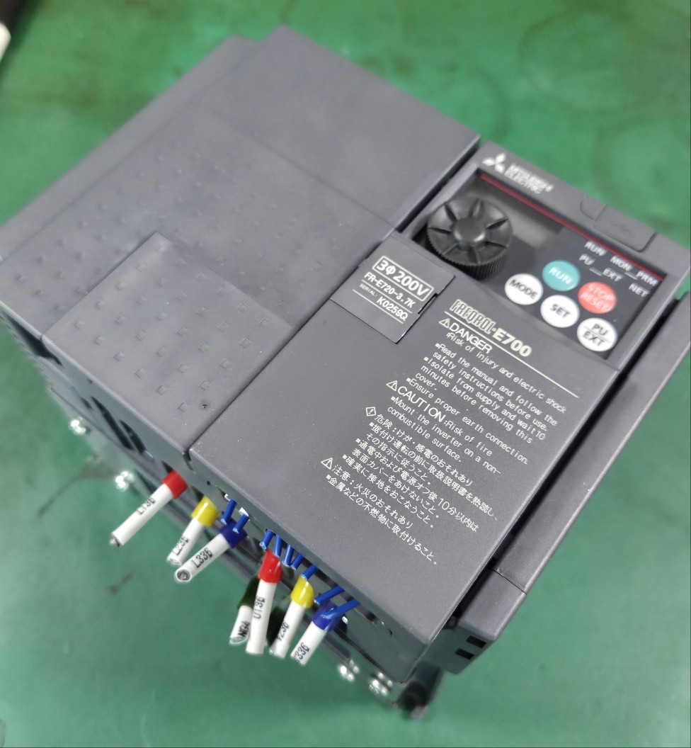 INVERTER FR-E720-3.7K (중고) 미츠비씨 인버터