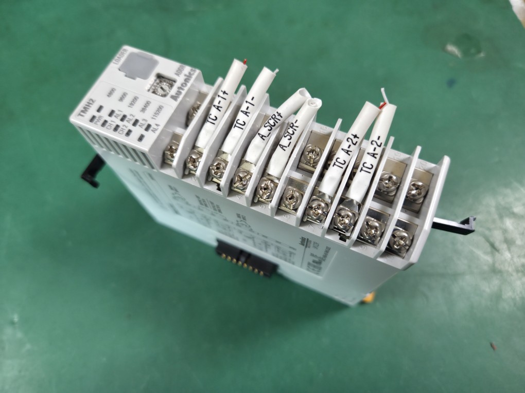 PLC TMH2-22CE (중고) 온도콘트롤