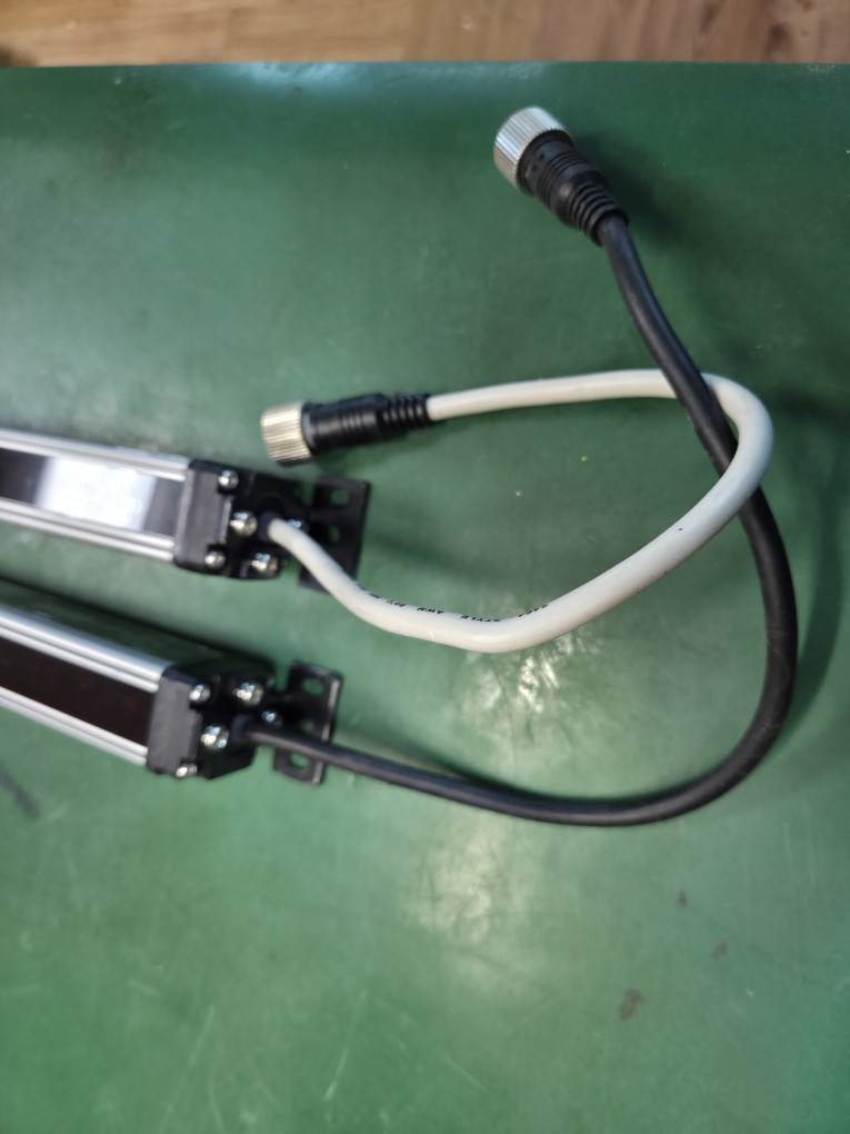 SAFETY LIGHT CURTAIN SK-S232P (미사용 중고) 안전센서
